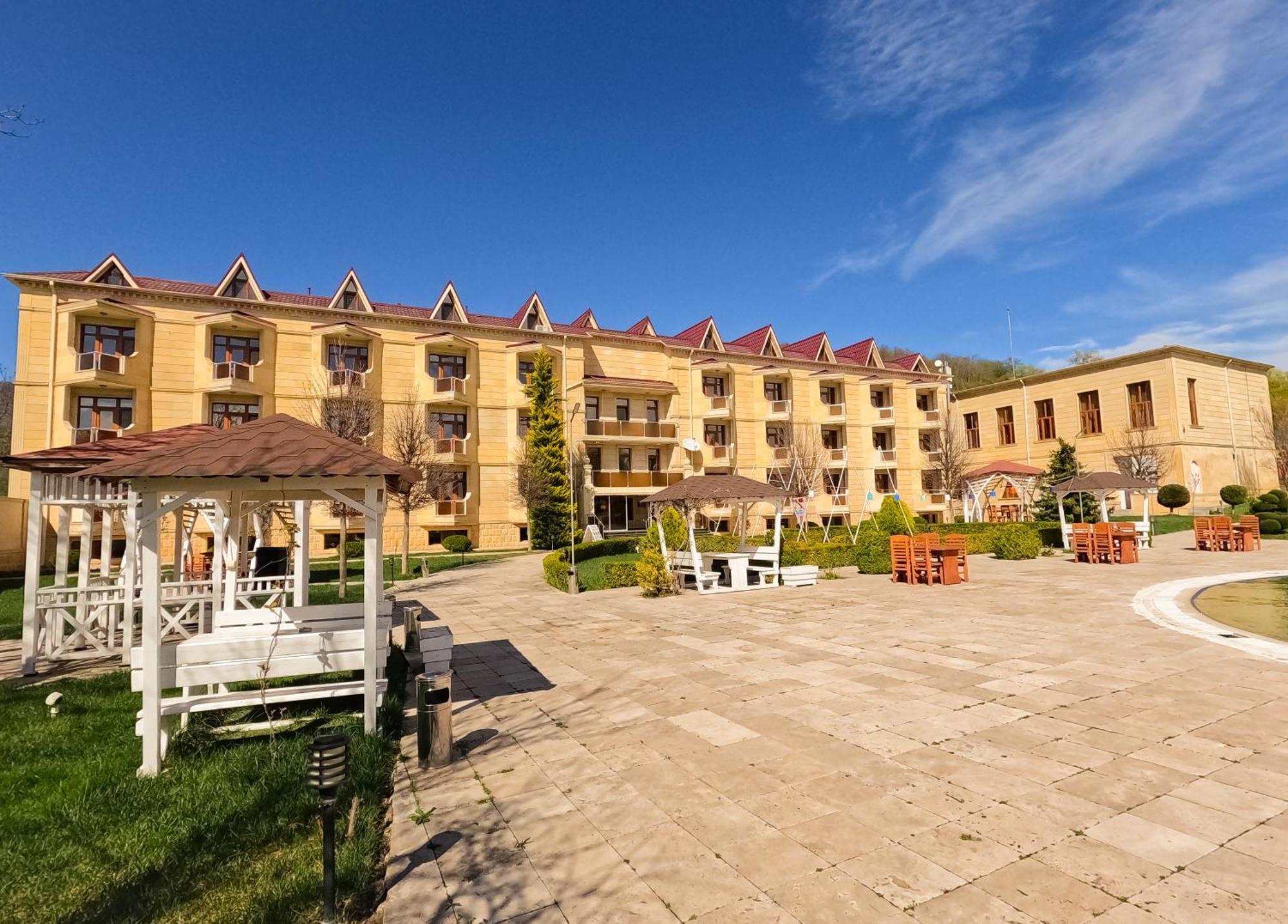 Gabala Yeddi Gozel Hotel 외부 사진